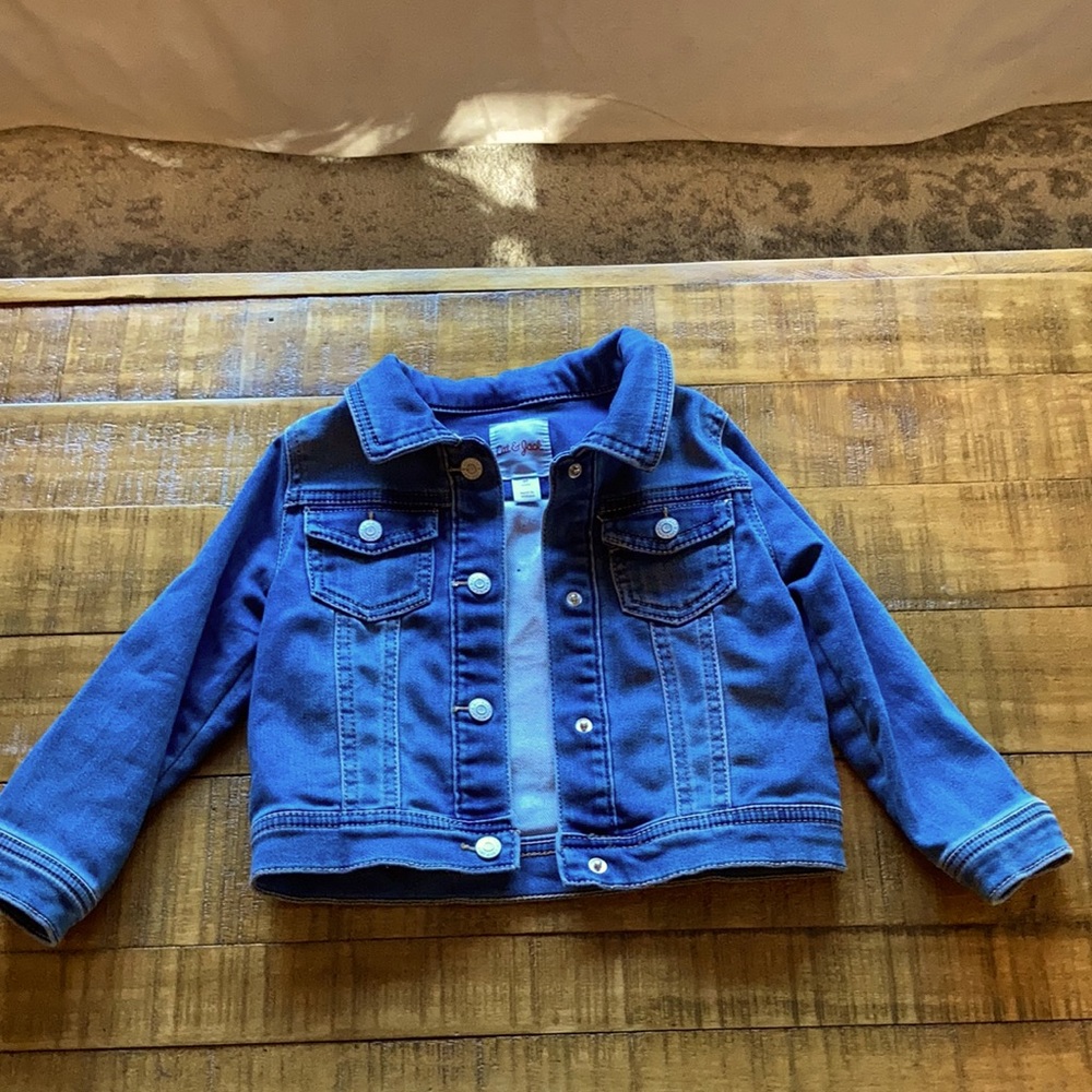 Cat & Jack Toddler Girl’s jean jacket